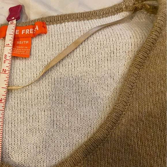 Joe Fresh tan/beige sweatshirt - Picture 3 of 4
